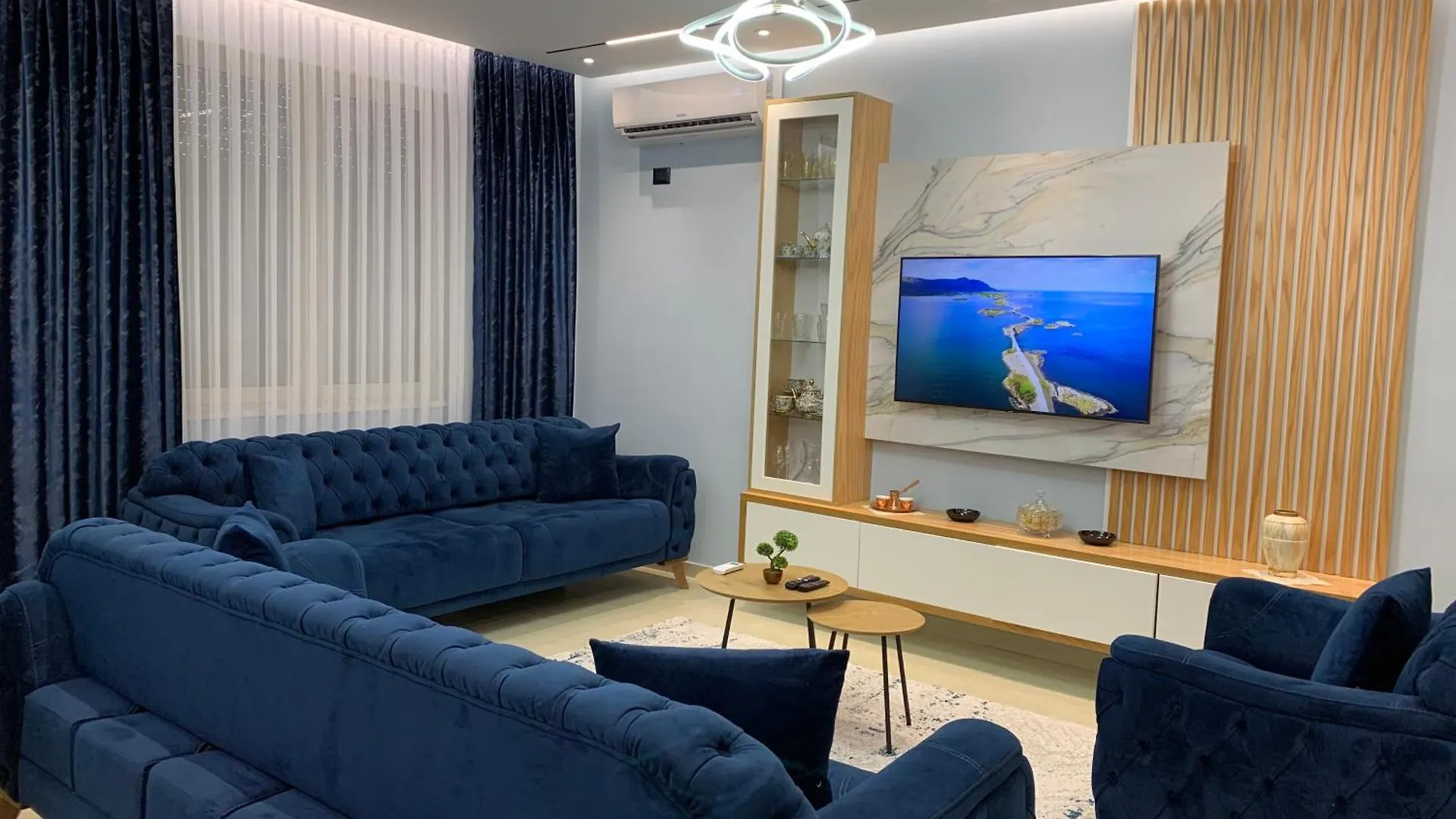 Seaside Apartment In Durrës